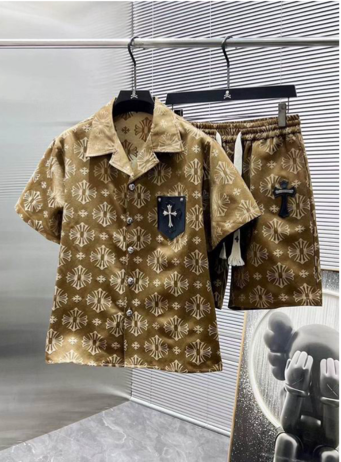 Chrome Hearts Button-Up shirt and shorts set (90% OFF)
