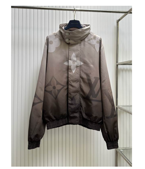 Louie Vuitton Button up/Zipper scarf jacket with extra drip